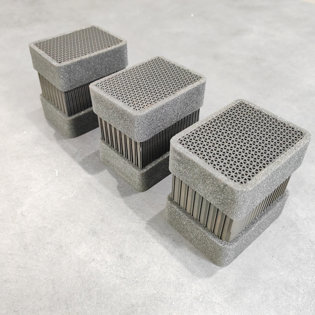 No Ozone Activated Carbon Honeycomb for Removing Pet Odors
